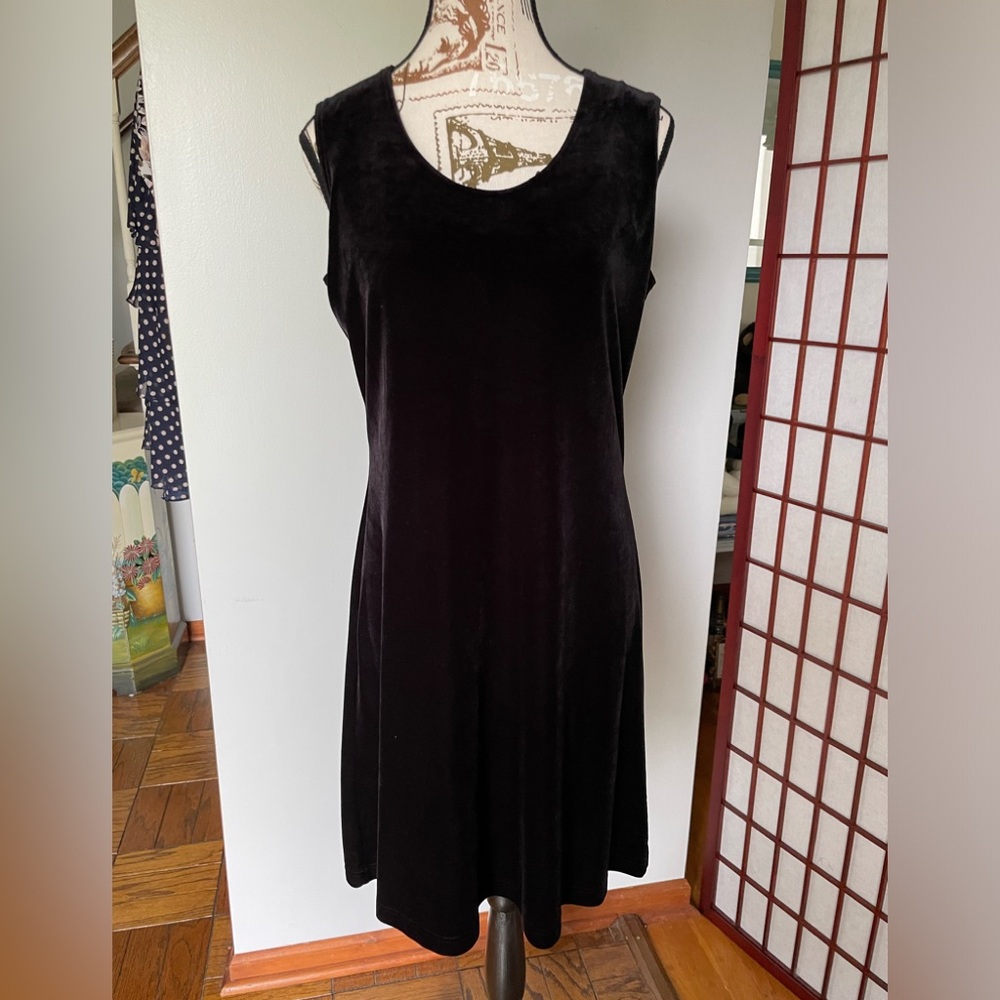 Amanda Smith Black Velvet Dress, size 10